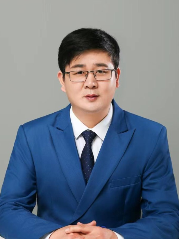 李长青 头像